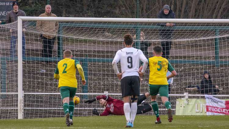 Hitchin Town 1-2 Hednesford Town: Valiant Canaries lose thriller in front of season's best Top Field crowd. CREDIT: Peter Else