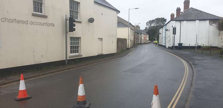 The police prevented cars from accessing Dowell Street. Credit: Derek Appleton