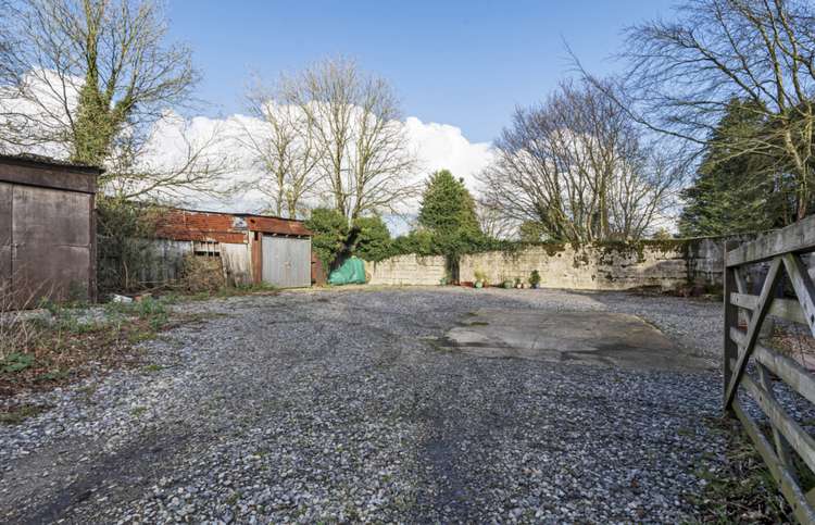 Outdoor parking space (Bradleys Honiton)