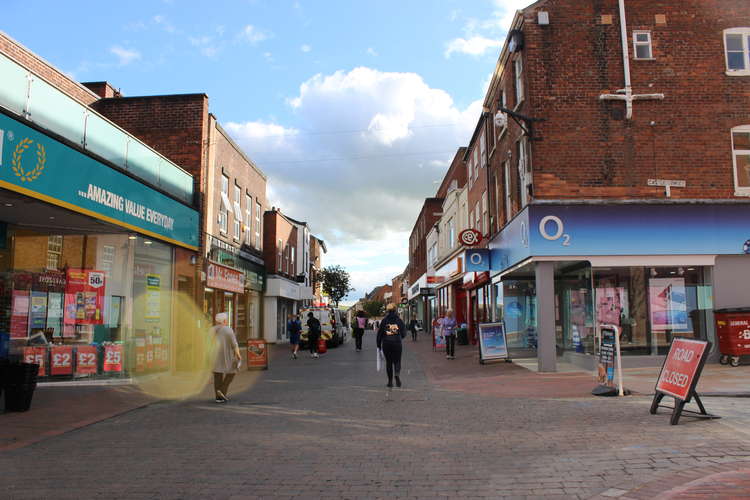 Castle Street in the September sun. We wish we could get this weather back now! But that doesn't mean November is all doom and gloom... here's four fun things to do this weekend.