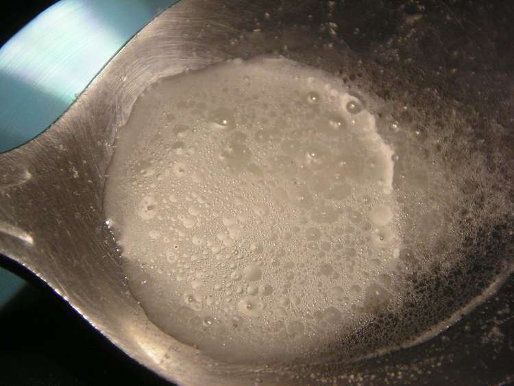 Cooking crack cocaine. (Image - Public domain)