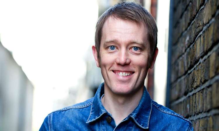 Glasgow-born comic Alun Cochrane (46) will also perform.