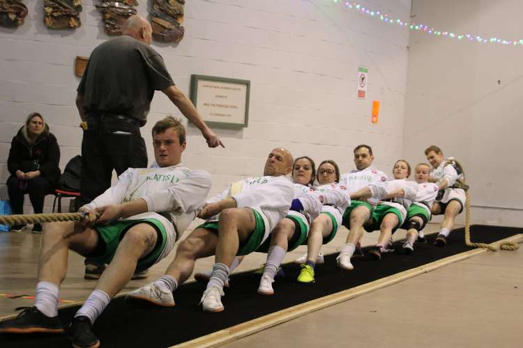 The Bosley Mixed team break a sweat. (Image - Bosley Tug of War Club)