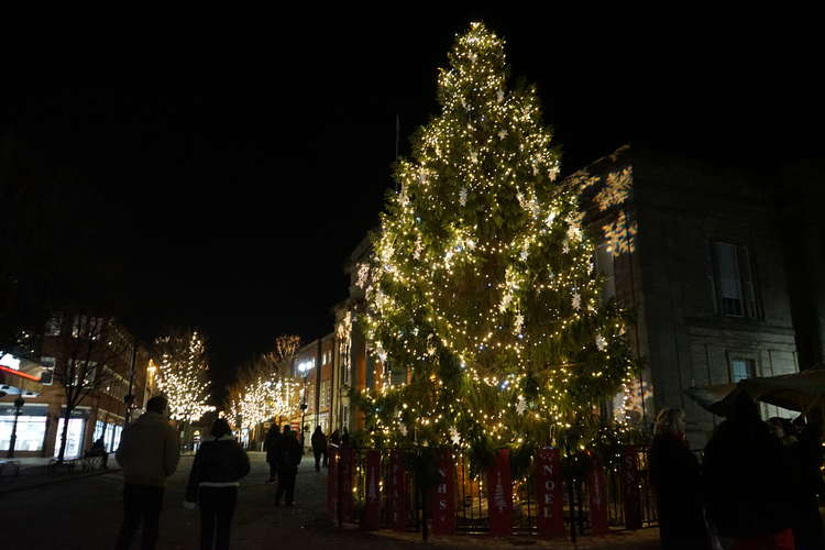 Macclesfield town centre at night. On the seven days until December 5, 66 new COVID cases were registered in Macclesfield Central.