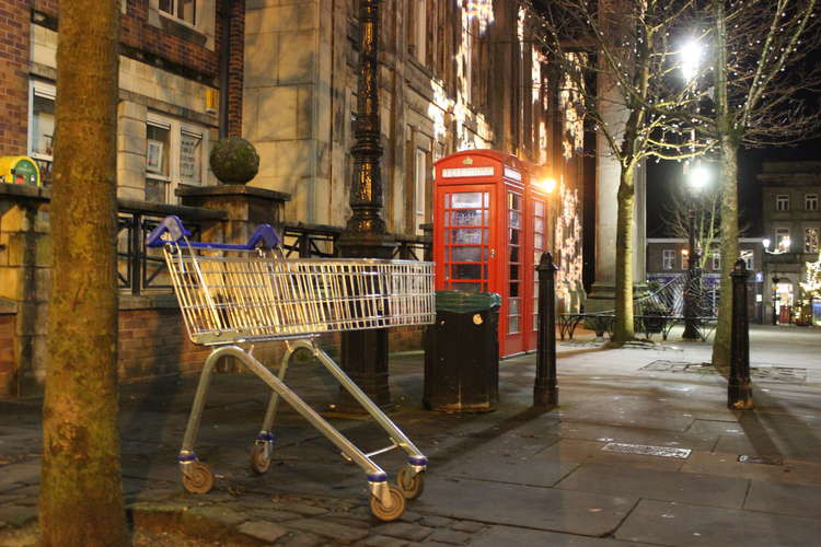 This trolley is looking awful-festive in Macclesfield town centre.