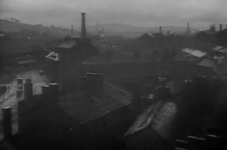 A still from 'So Well Remembered' Looking on to Waterside from Windmill St. (Image - RKO Radio Pictures)