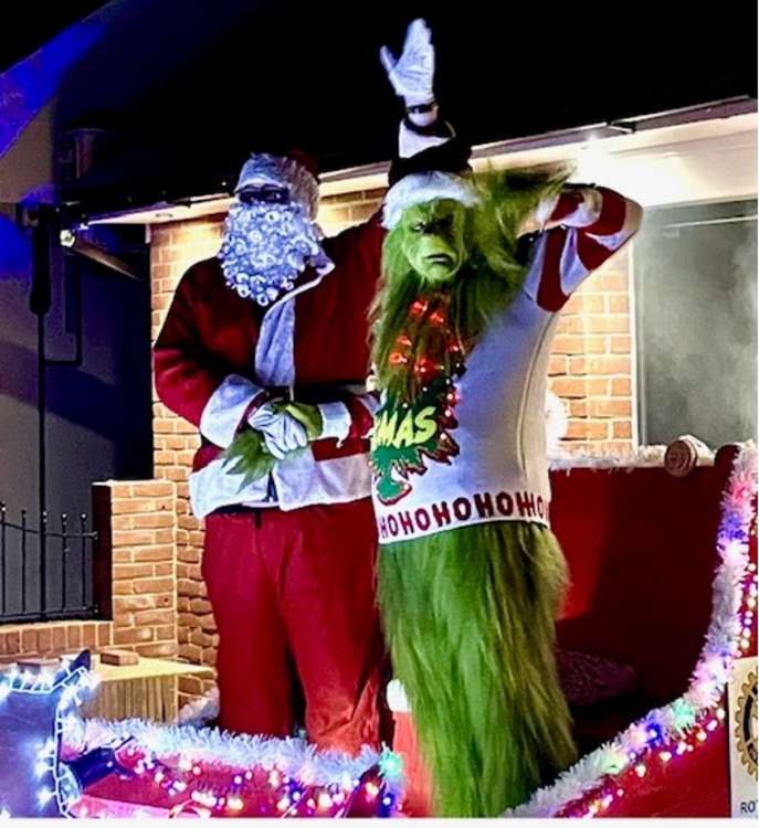 The Maldon Grinch even came to see the sleigh