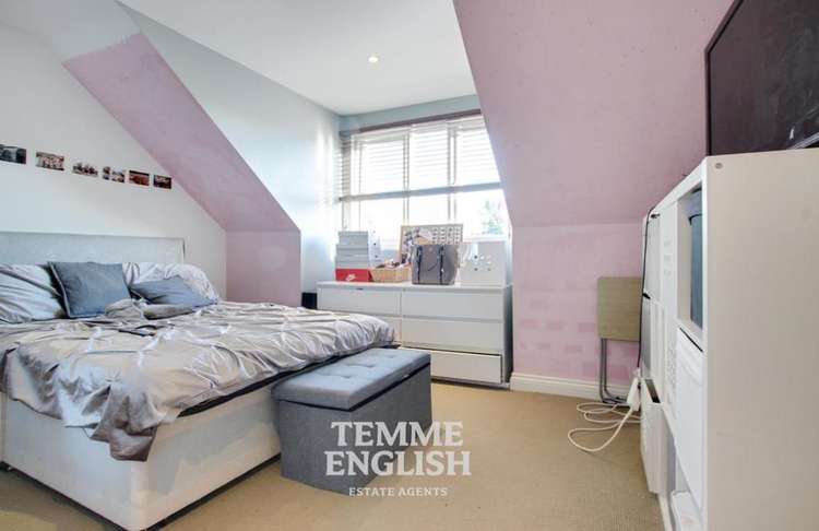 Another bedroom (Photo: Temme English Maldon)