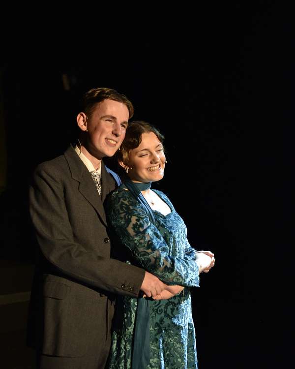 Oakham School Musical romantic leads wow