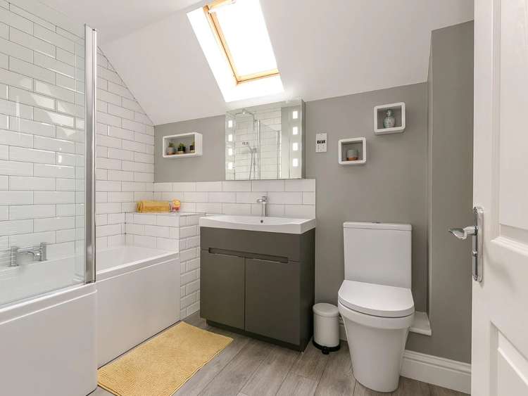 One of the stylish, roomy bathrooms on offer (image courtesy of Newton Fallowell)