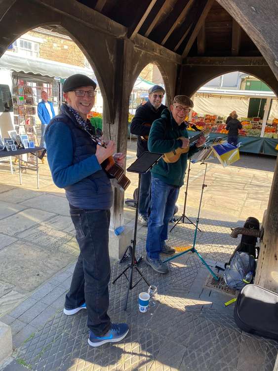 D'Ukes players enjoying a gig in Oakham Market Place (image courtesy of D'Ukes of Rutland)