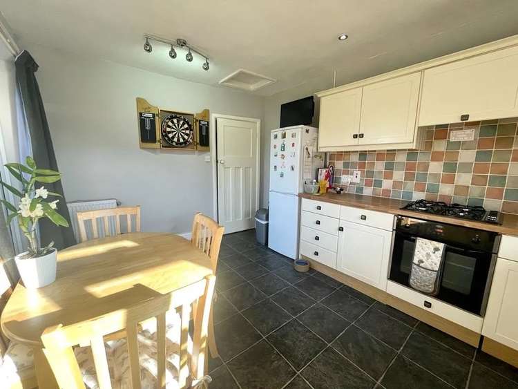 The kitchen and dining space in number 95 Brooke Road (image courtesy of Moores)