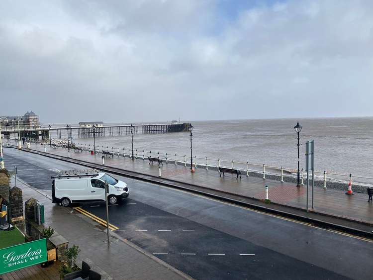 Strong winds and rain has led to Pickfords Galley & Bar closing for the rest of today. (Image credit: Huw Pickford)