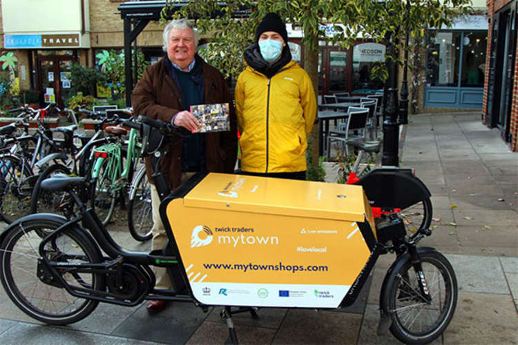 The tour showcased a fleet of eco vehicles that suit small businesses needs and encourage sustainable switches to electric vans, cars and scooters, as well as a 'delivery style' push bike.Credit: Richmond Borough Council.