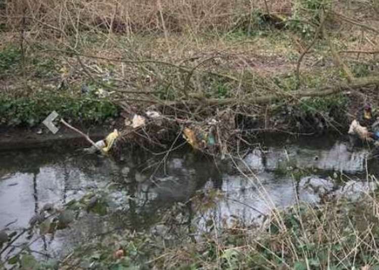 Plastic bags and other rubbish litter the river. Credit: Hounslow Labour councillor, Salman Shaheen.