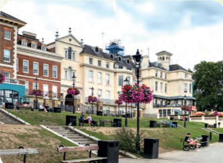 Plans to create a new Continental-style square at the heart of Richmond riverside for al fresco dining and entertainment are central to pandemic recovery. Credit: BeRichmond.