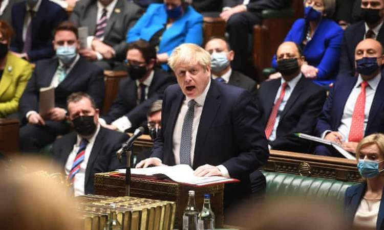 Conservative councillors have tried to kill off an attack on Boris Johnson over the 'partygate row', describing it as 'defamatory'.