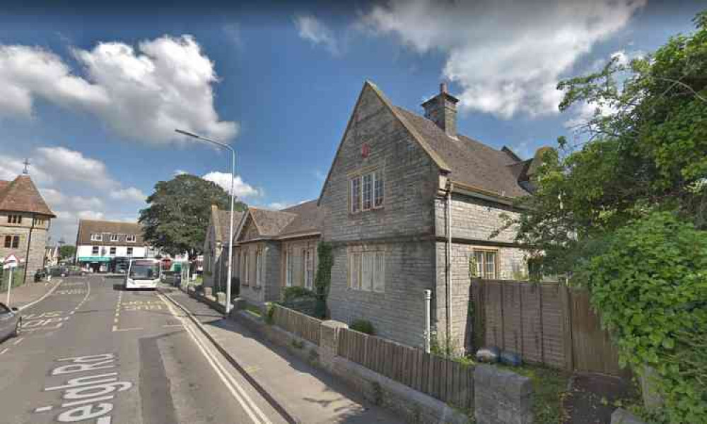 Street Library - see today's events (Photo: Google Street View)