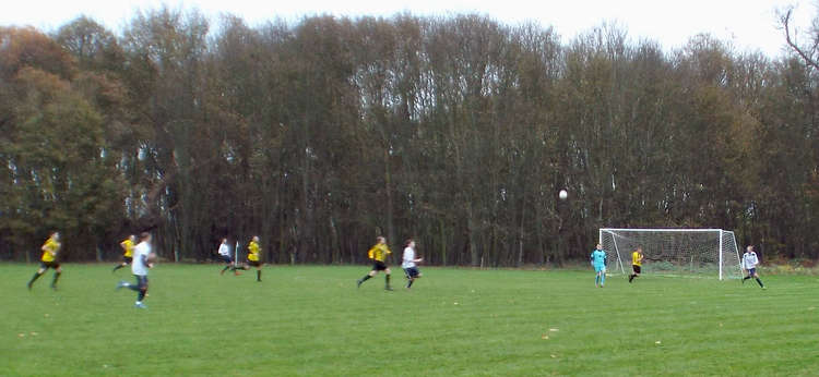 Action during Woolverstone win over Witnesham Wasps