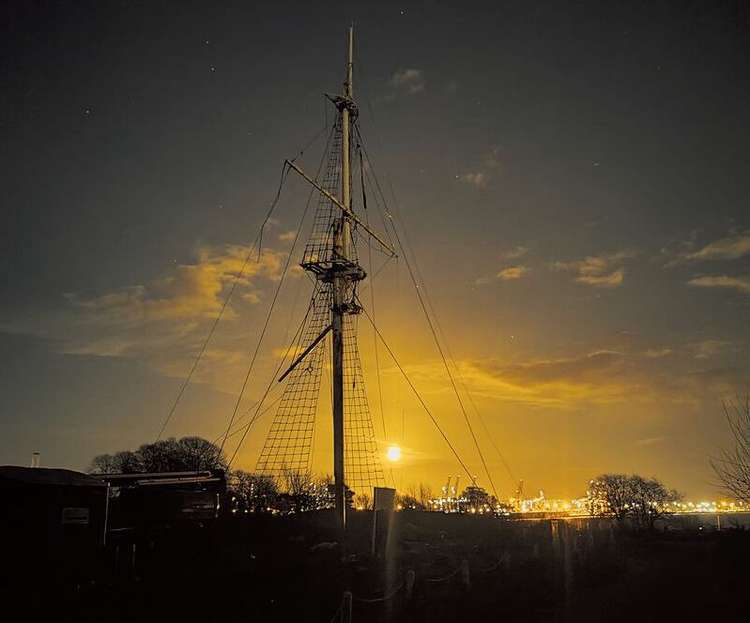 Ganges mast sunset