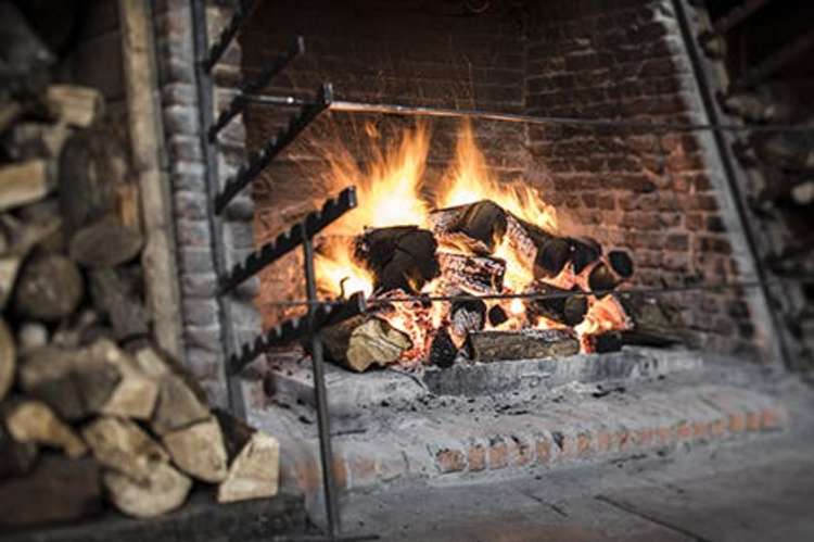 Tudor roasts and tales of Queen Mary I will be at Hampton Court Palace over half term - including this weekend