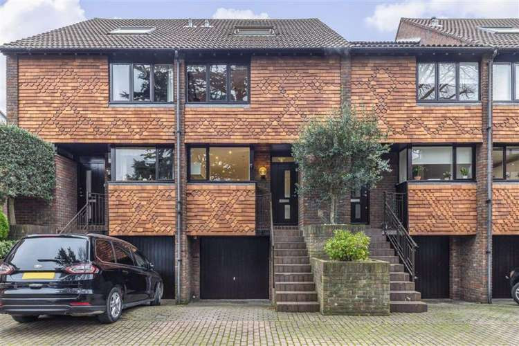 A 3-bedroom flat on the border of Teddington and Strawberry Hill is now up for sale (Image: Waterview)