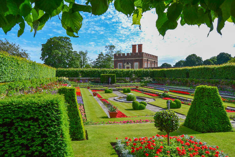 The gardens at Hampton Court Palace