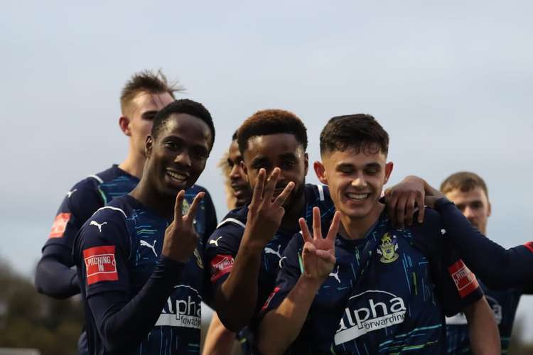 Aveley were in celebratory mood at Parkside. Picture by Kevin Lamb (Lambpix).