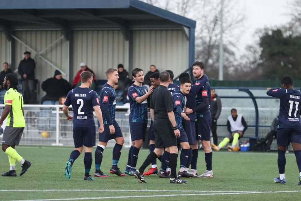 Aveley celebrate George Sykes' opening goal. Picture by Lambpix.