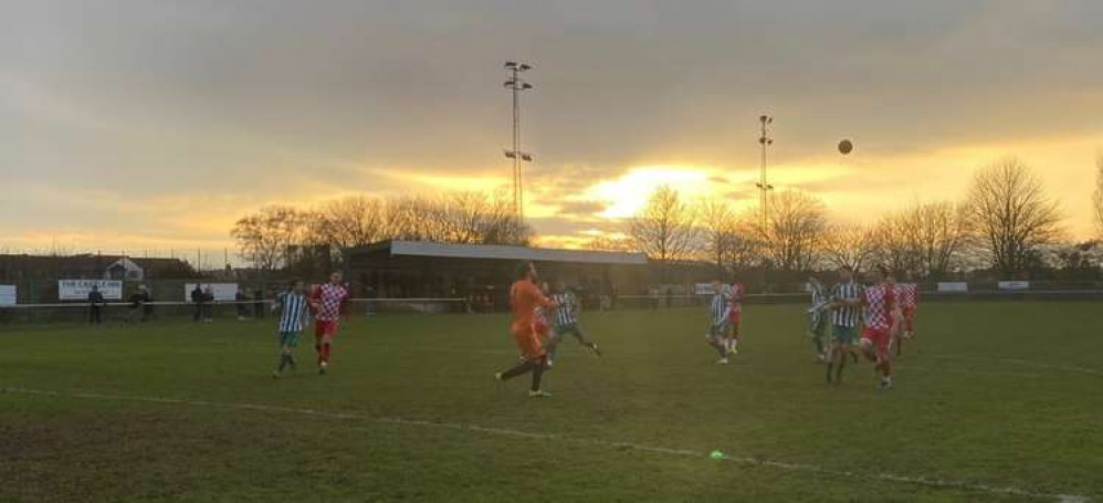 As the sun set, Tilbury defended their line at Great Wakering.