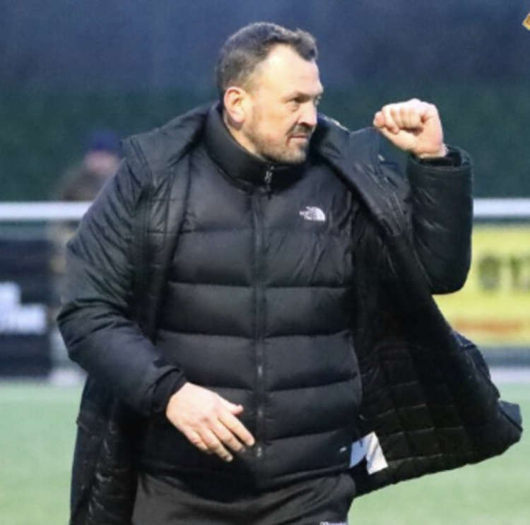 Aveley boss Danny Scopes(Pic: Kevin Lamb - Lambpix).