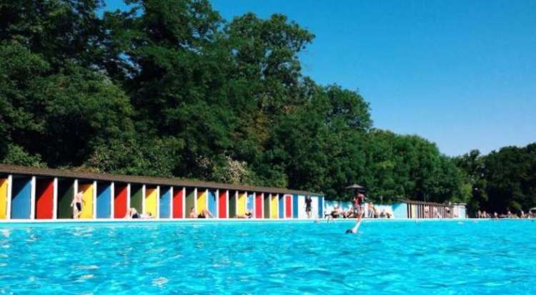 Tooting Bec Lido dates back to 1906 and is the largest open-air freshwater pool in the UK (Image: Wandsworth Council)