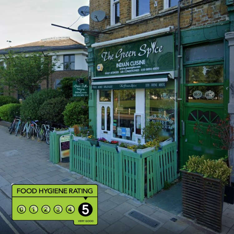 The Green Spice provides the best Indian cuisine in Twickenham. Order a delicious Indian meal to enjoy with your families & friends on our branded website.
