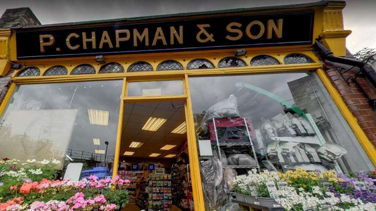 Tributes have been paid to Neal Chapman, who helped families keep their pets healthy and their gardens beautiful for over 50 years.