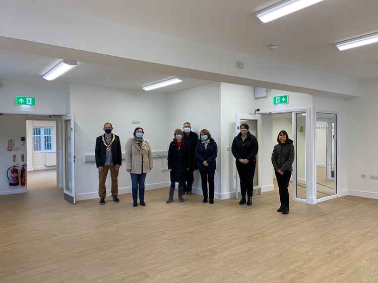 Andy Leafe (chairman, Street Parish Council), Peter Goater (councillor), Linda Ruff (clerk), Jenny Marshfield (assistant clerk), Claire Axten (chair, Friends of Street Library), Jackie Ingle (library and information officer) and Anna Shore (librarian)