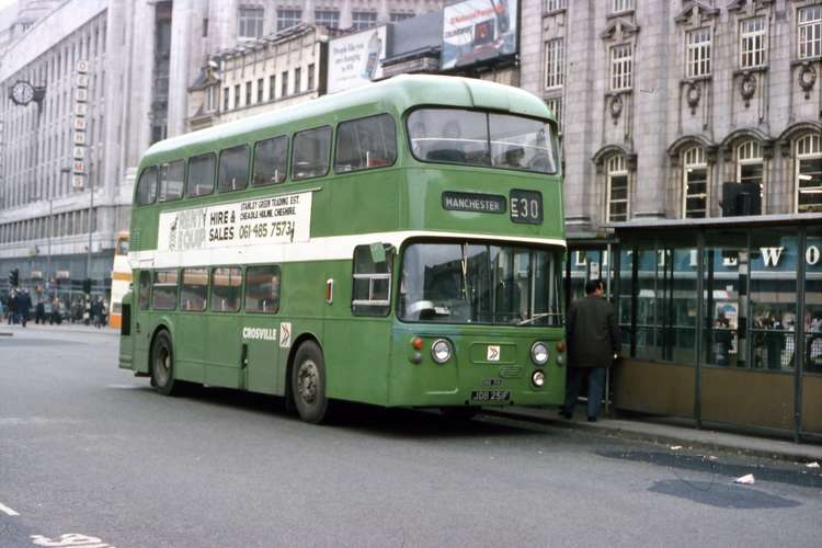 This Crosville bus, pictured in Manchester, would stop off at Wilmslow and Macclesfield. (Image - Museum of Transport, Greater Manchester/@motgm)