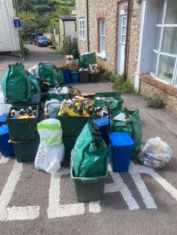 The covered 'Keep Clear' sign was swarmed with junk to - and to also help protect the car. (Image - David Miller)