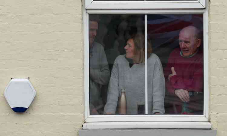 Window watchers: On Long Street