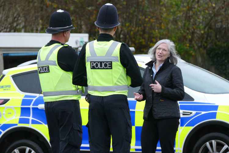 Heather Shearer talking to Somerset officers in her role as vice-chair of the Police and Crime Panel