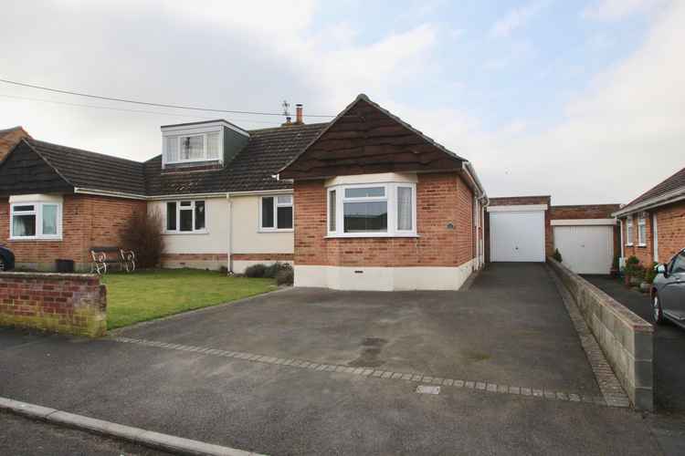 Two-bedroom semi-detached bungalow in Brookleigh