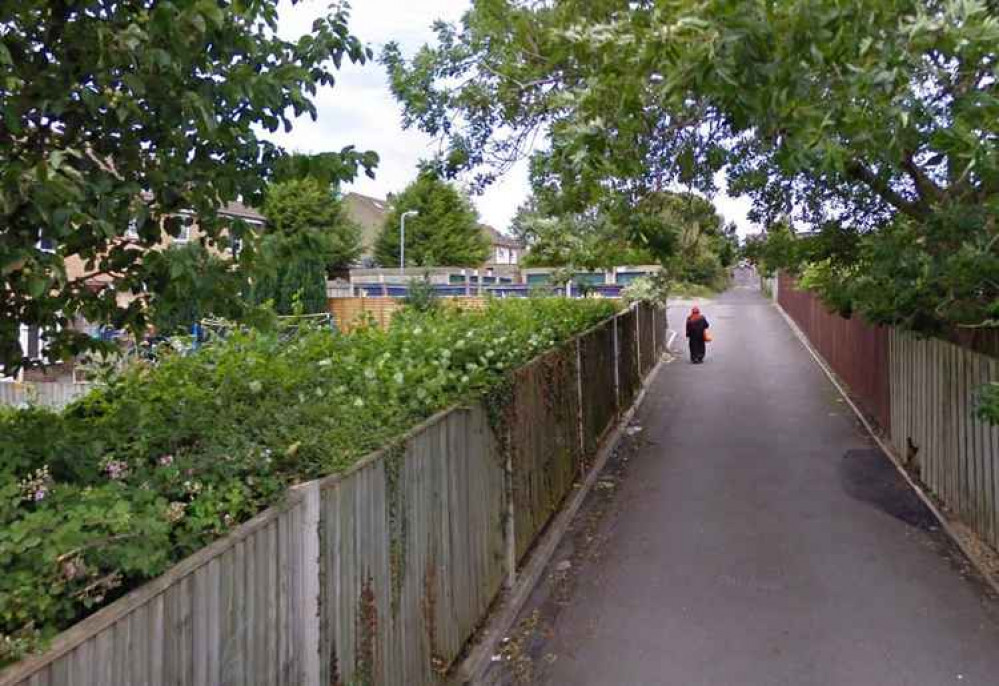 The garages that were planned to be demolished (Photo: Google Street View)