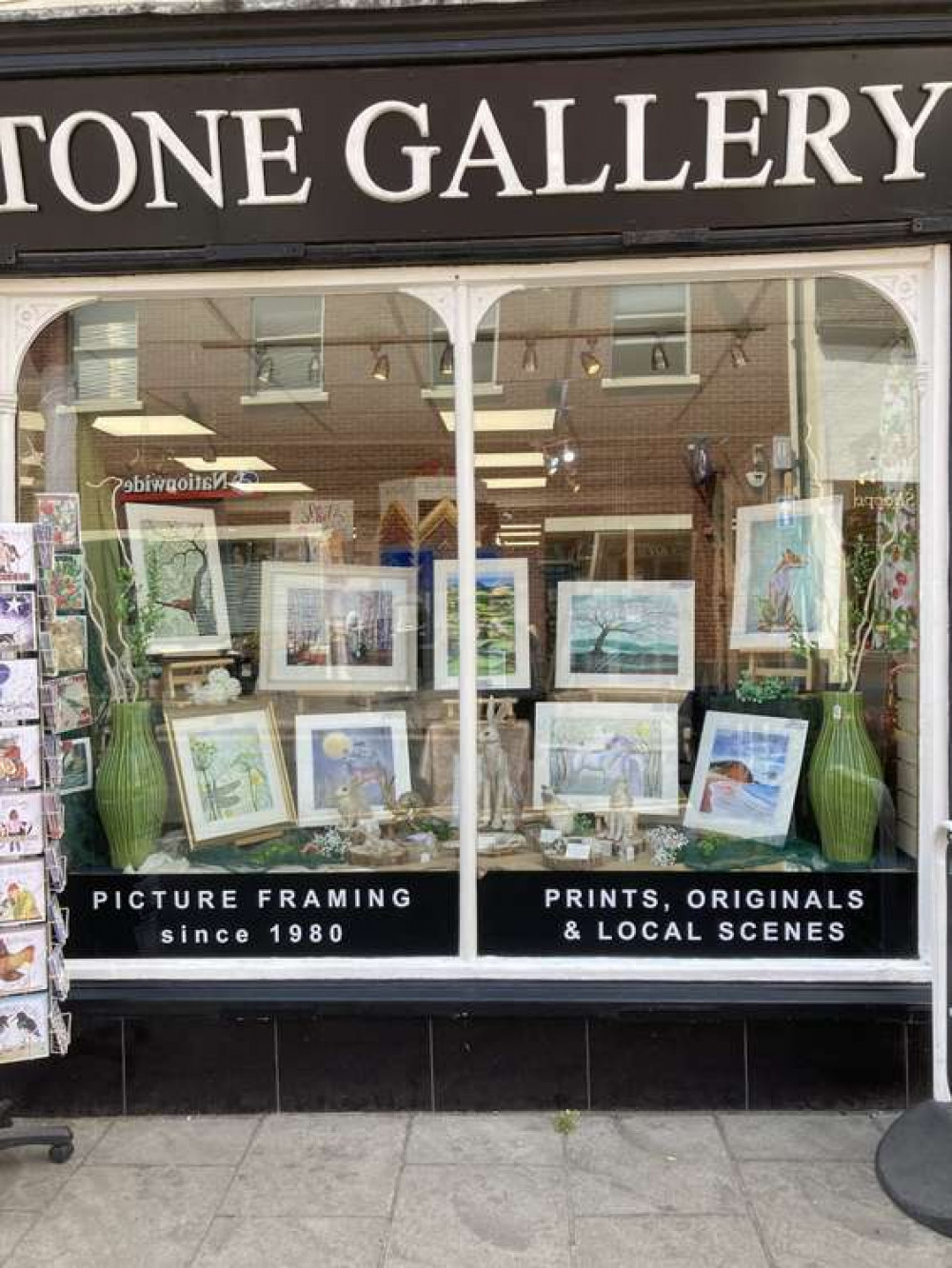 The Atherstone Gallery, which has been around since 1980. (Image by Elle Morgan)