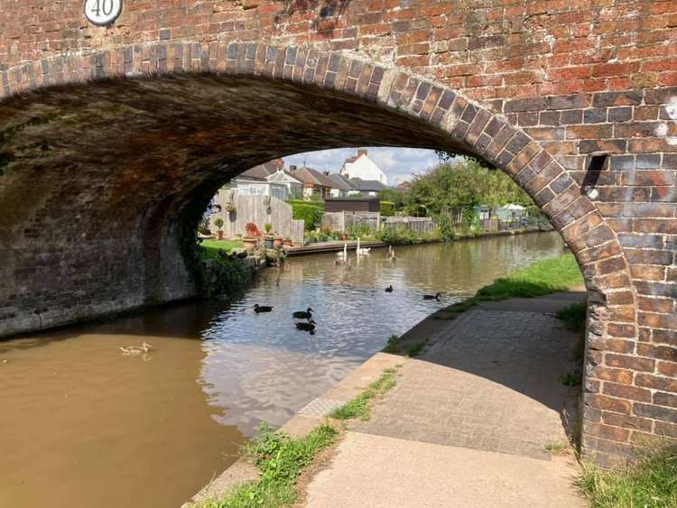 There are plenty of gorgeous walks around Atherstone, especially during sunny weather (Image by Elle Morgan)