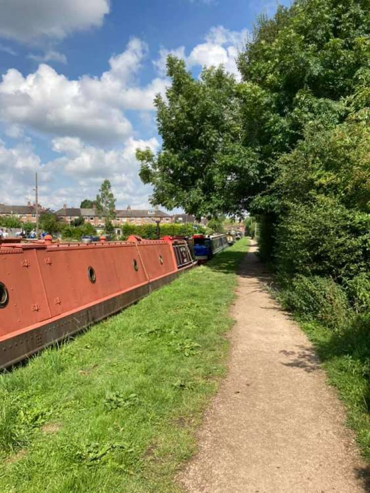 The Atherstone Canal (Image by Elle Morgan)