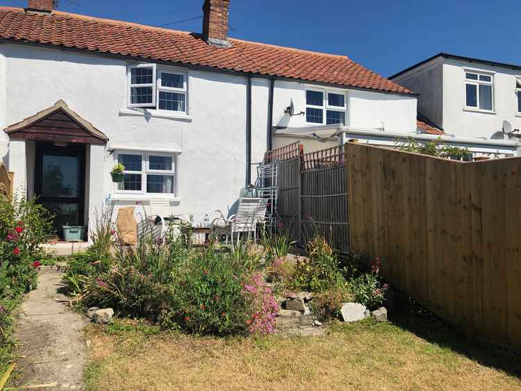 Two-bedroom cottage in Ashcott