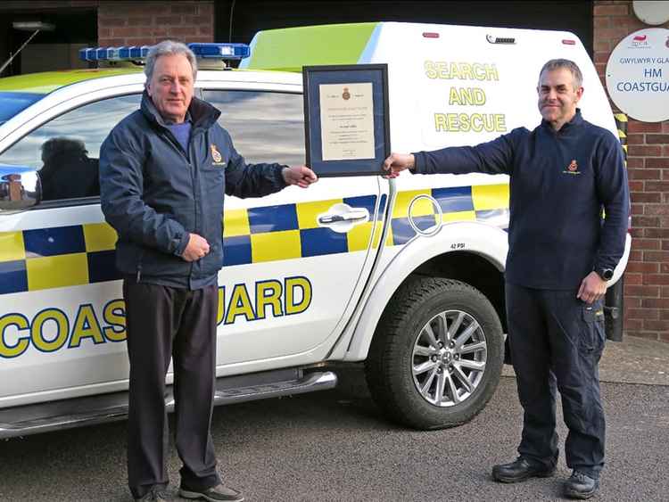 Anthony Macpherson and station manager Chris Fletcher (left)