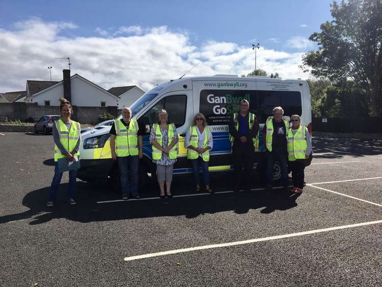 East Aberthaw's new Community Speed Watch group and South Wales Police