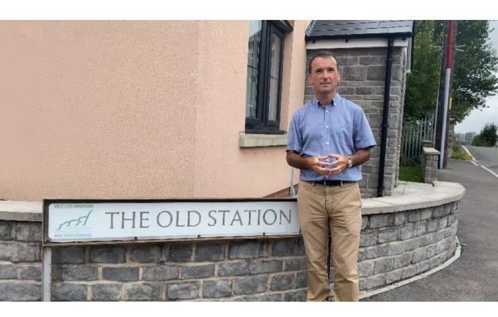 Alun Cairns, MP