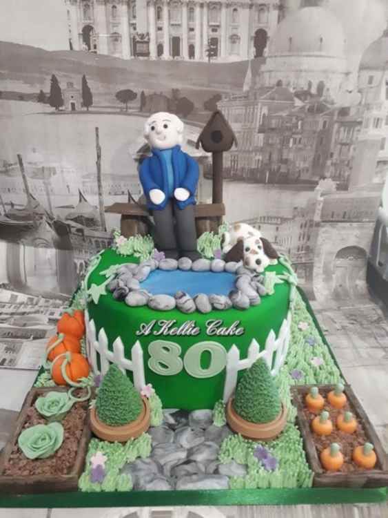 A cake for a keen gardener.