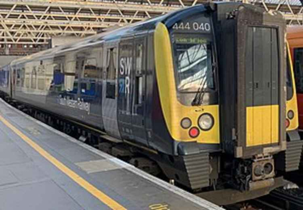 An SWR train at London Waterloo. Photo: Wikimedia Commons.